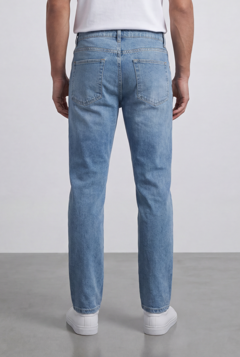 Men’s Tomato Store Used Denim Jeans Pants Belt Loops Button Closure Zip Fly Slim Fit