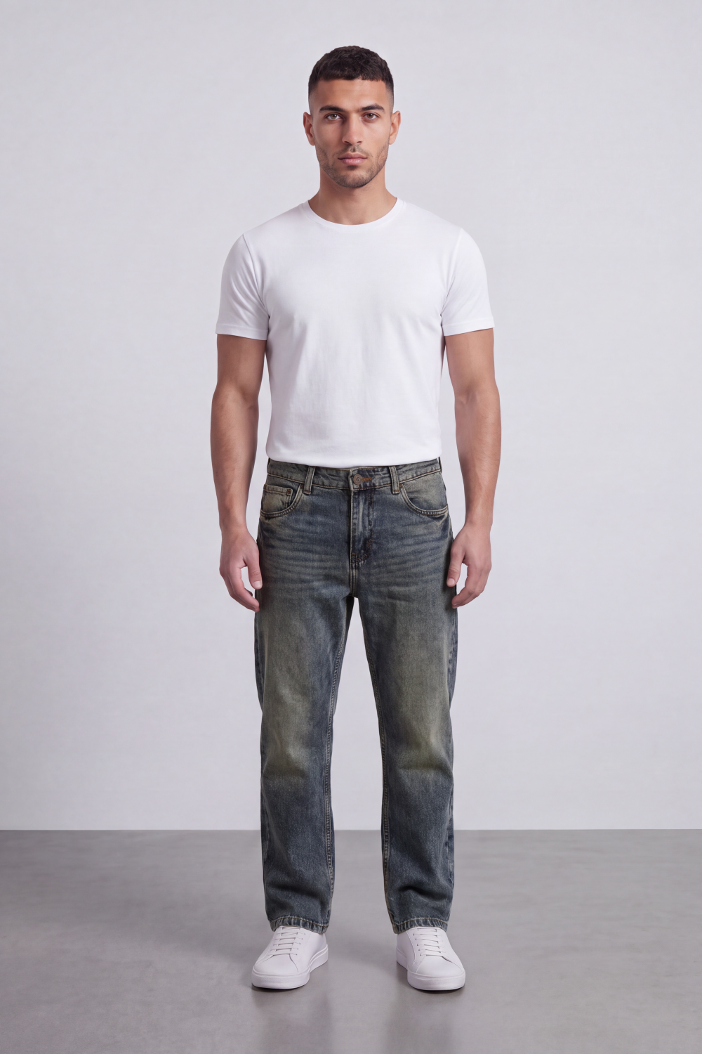 Men's Tomato Store Washed Denim used Pants Detail Mid-Rise Waist Regular Fit