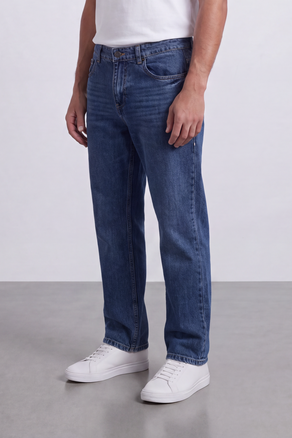 Men's Tomato Store Washed Denim used Pants Detail Mid-Rise Waist Regular Fit