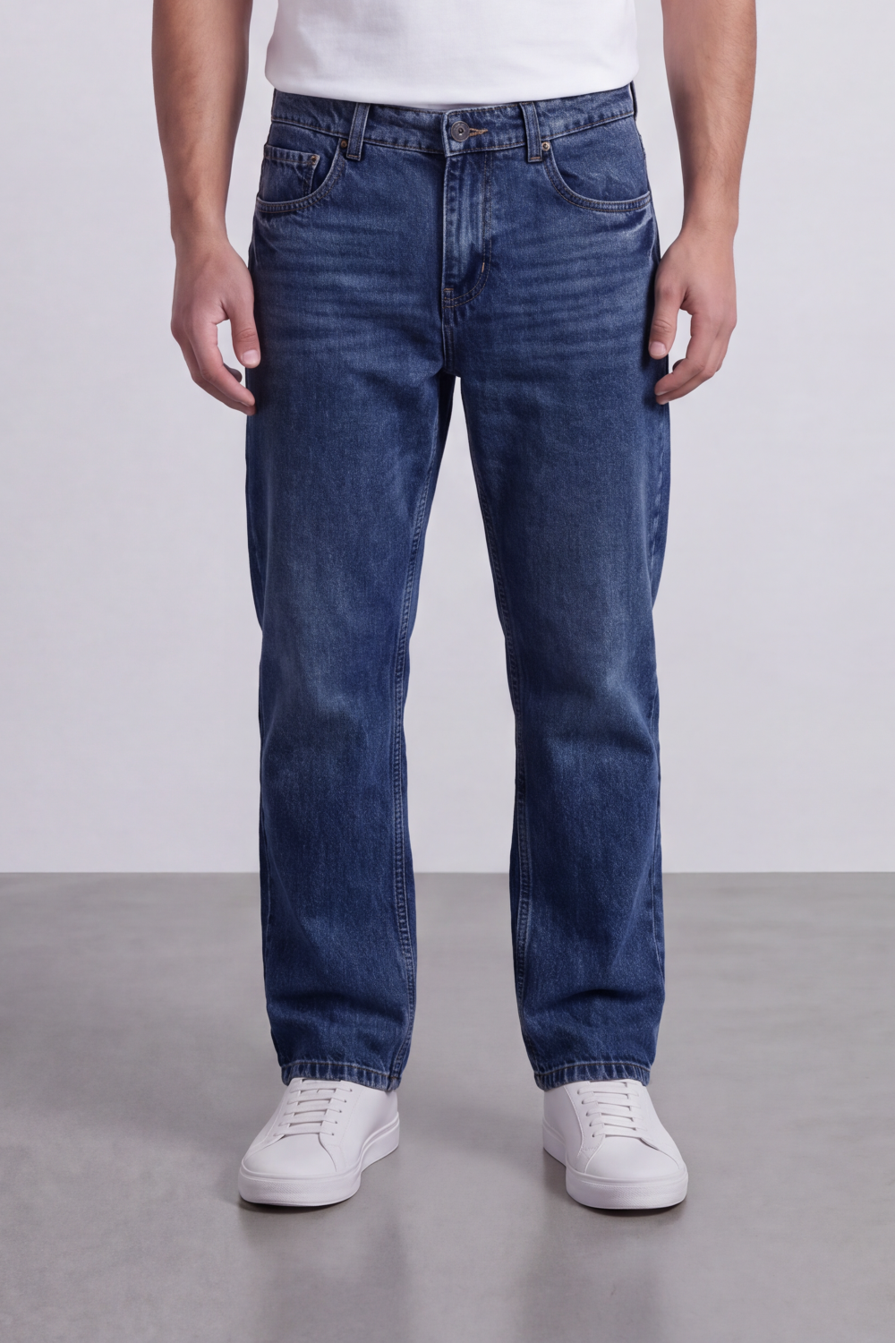Men's Tomato Store Washed Denim used Pants Detail Mid-Rise Waist Regular Fit