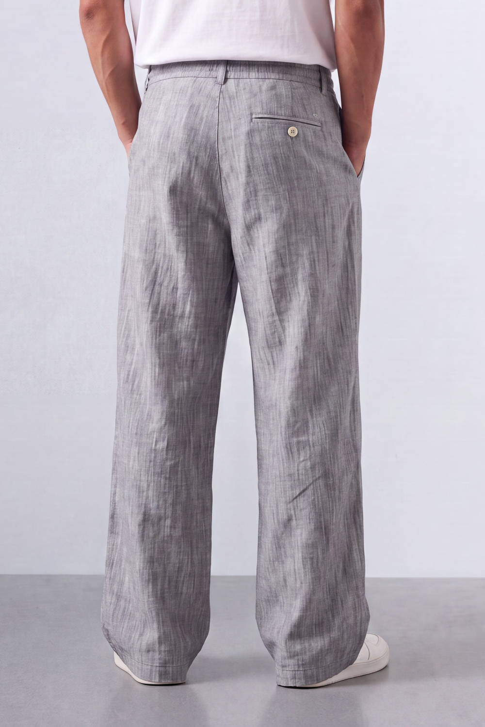 Men’s Tomato Store Pleat Breeze Wide Oversize Linen Pants Slub Grain Texture Runs Vertically Through The Body Front Pleat Detail