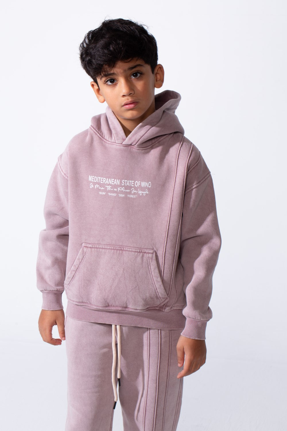 طقم ملابس الأولاد من ميلتون بحالة ذهنية متوسطية متناسقة Slim Fit مغسول