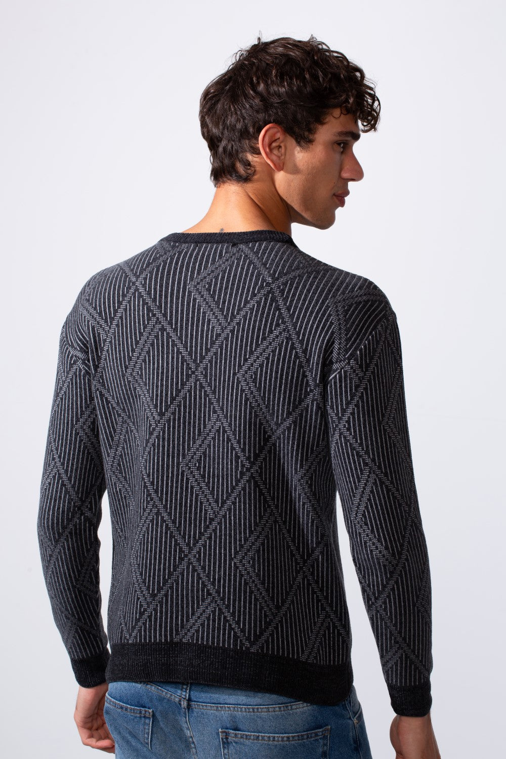Men's Crew Neck Slim Fit Pullover Sweater