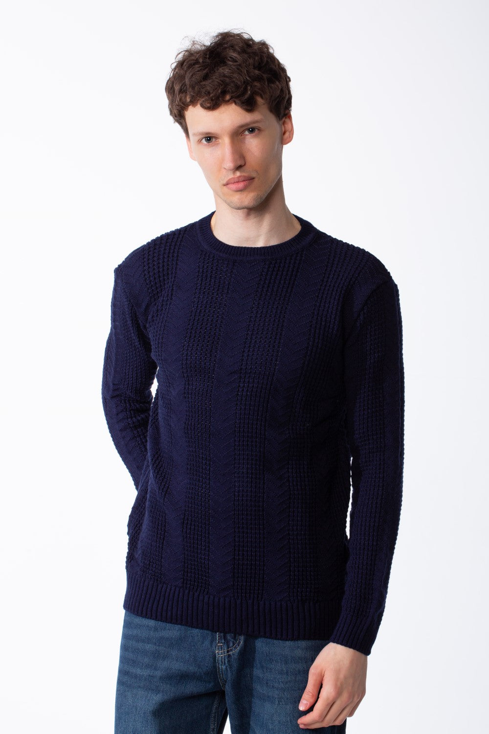 Men's Crew Neck Knitted Fabric Vertical Pattern Of Ribbed Textured Panels Slim Fit Pullover