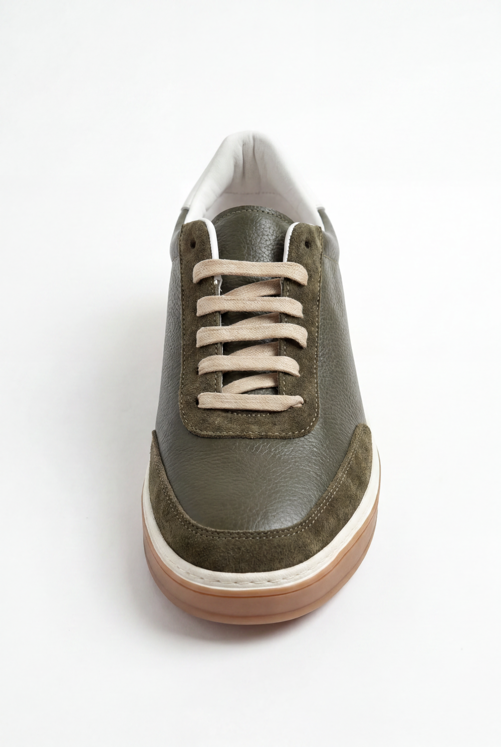 Men's Tomato Store Low-Top Profile Designed For Modern Versatility Padded Heel Shoes