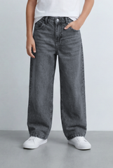Women’s Boyfriend Jeans Featuring  Vintage Wash Finish Versatile Denim Pants