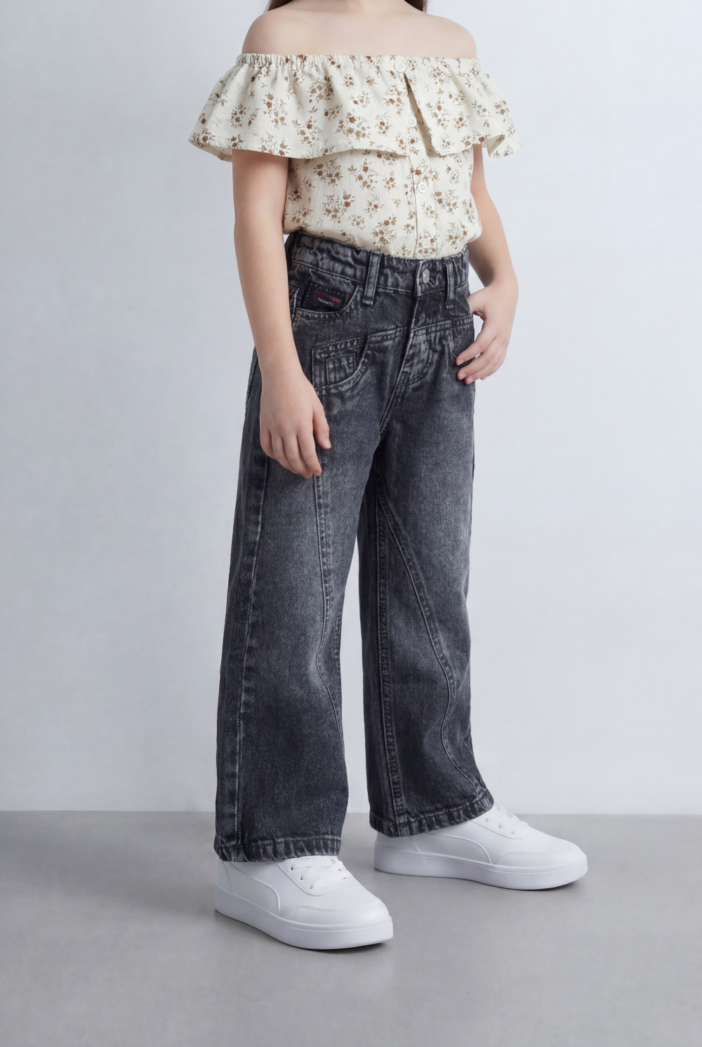 Girl's Tomato Store Wide Leg Denim Pants Drawcord Waist Cropped Length Utility Pocket Detail Washed Finish