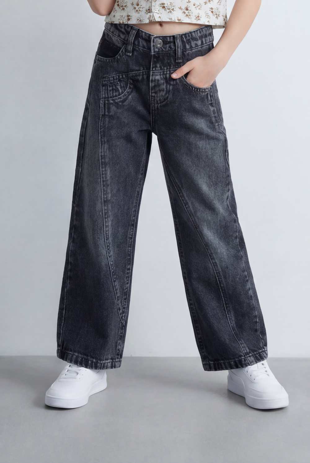 Girl's Tomato Store Wide Leg Denim Pants Drawcord Waist Cropped Length Utility Pocket Detail Washed Finish