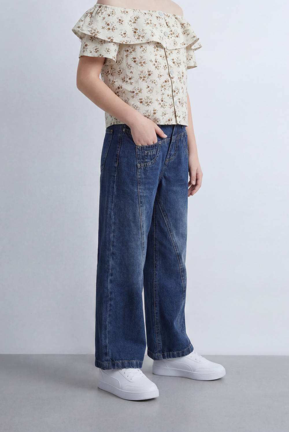 Girl's Tomato Store Wide Leg Denim Pants Drawcord Waist Cropped Length Utility Pocket Detail Washed Finish