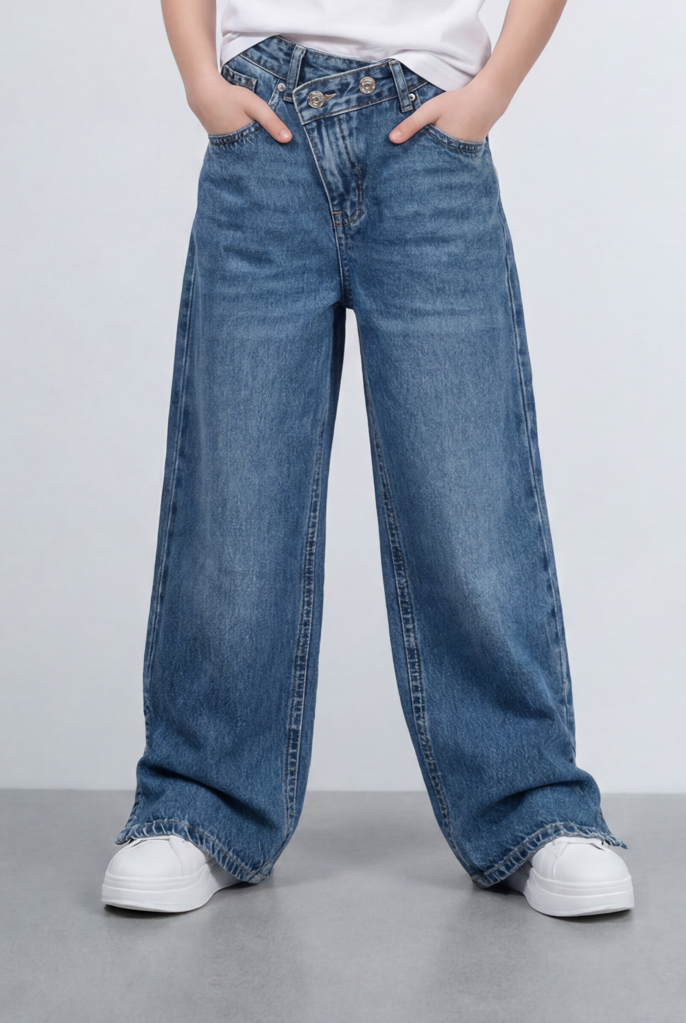 Girl's Tomato Store Bagy Denim Pants Double Button Detail Side Slit Hem Washed Finish