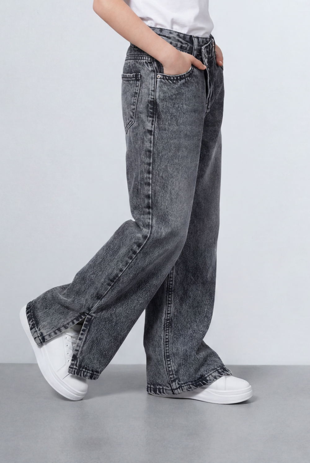 Girl's Tomato Store Bagy Denim Pants Double Button Detail Side Slit Hem Washed Finish