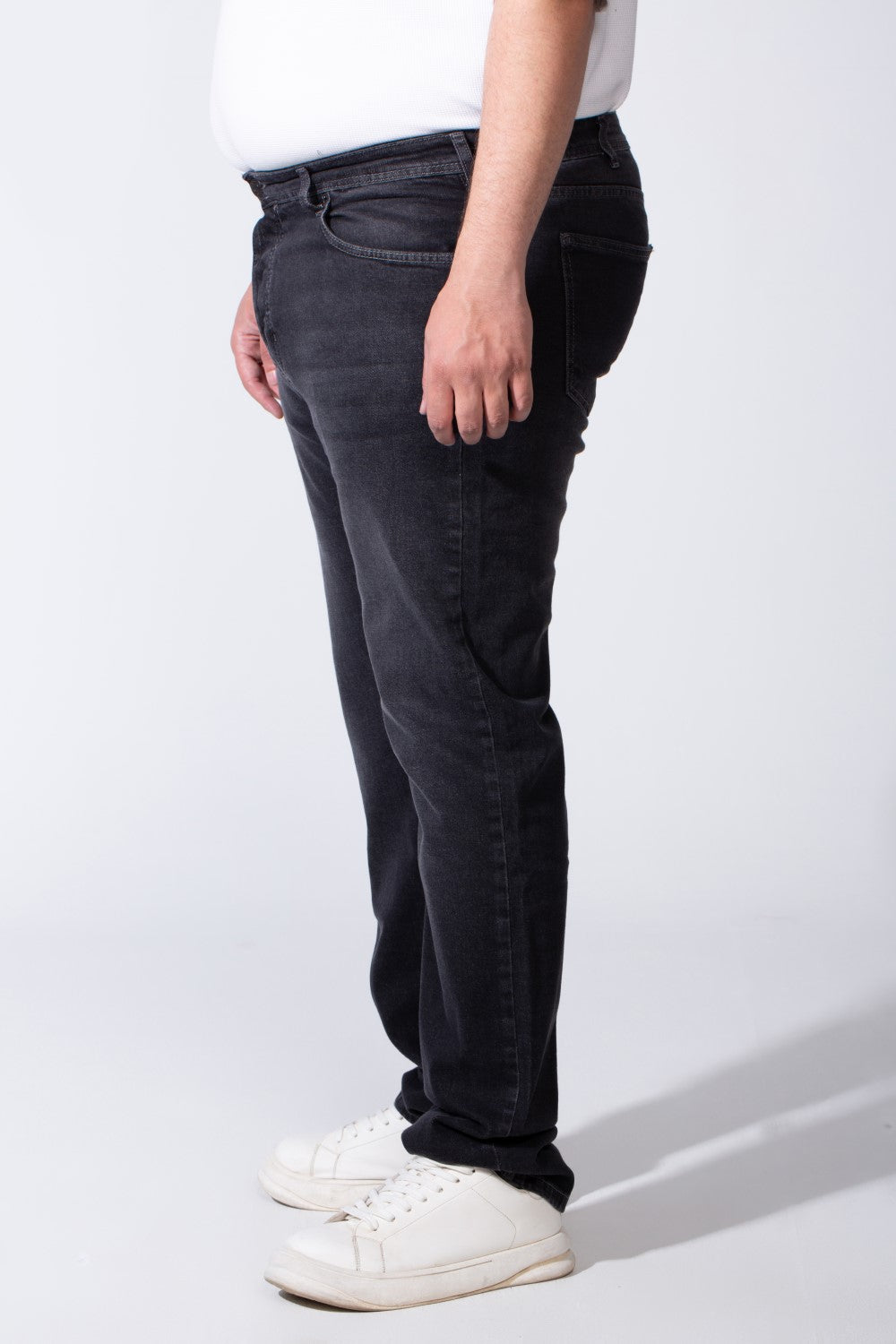 Men's Buttons Closure Belt Loops With Front And Back Pockets Big Size Fit Denim Fabric Casual Jeans Pants