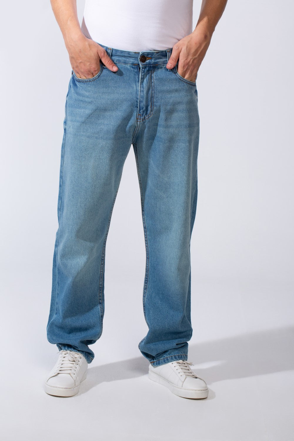 Men's Side Pockets Wide Leg With Fly Buttons Denim Comfy Casual Jeans Pants