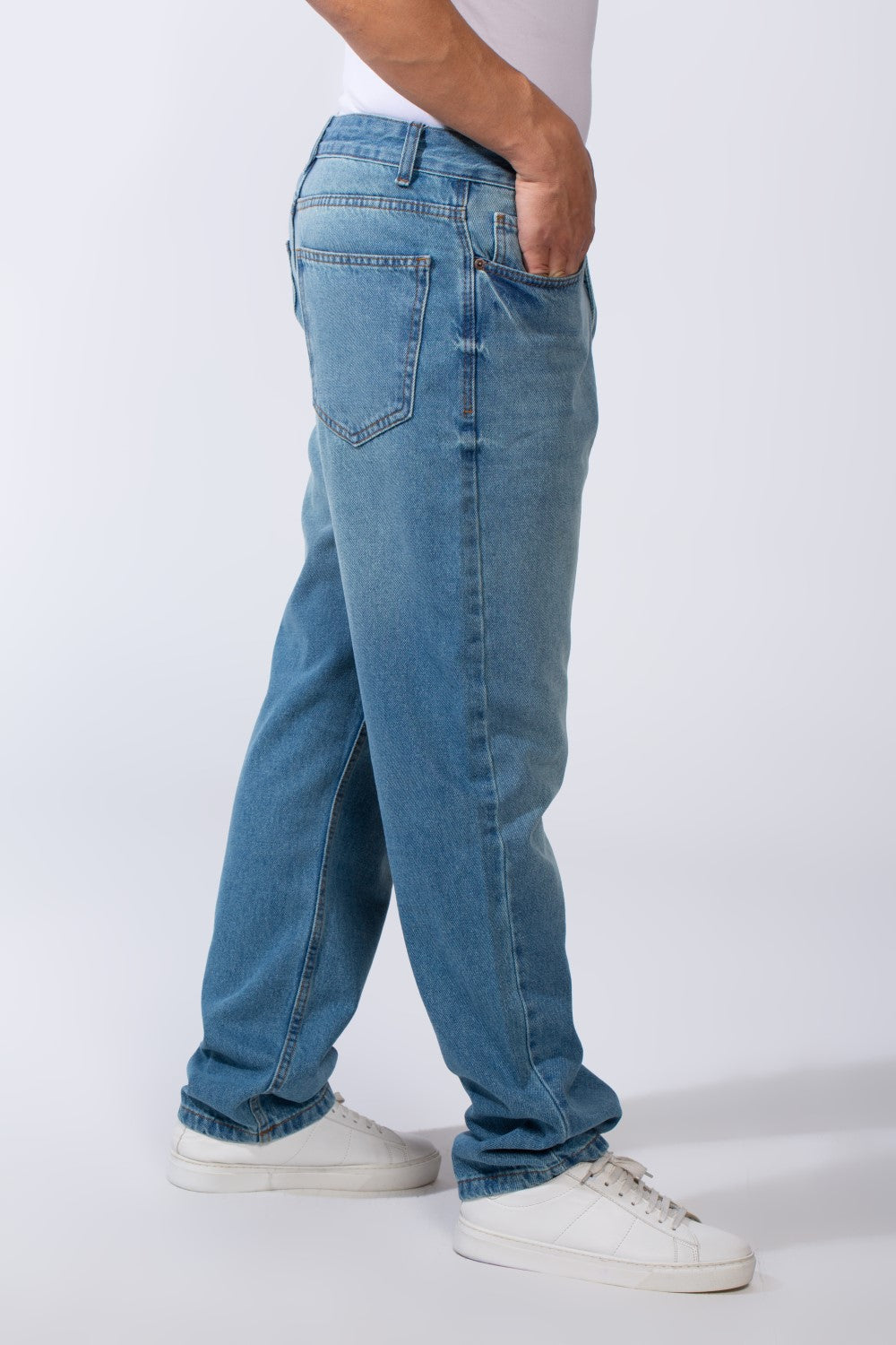 Men's Side Pockets Wide Leg With Fly Buttons Denim Comfy Casual Jeans Pants