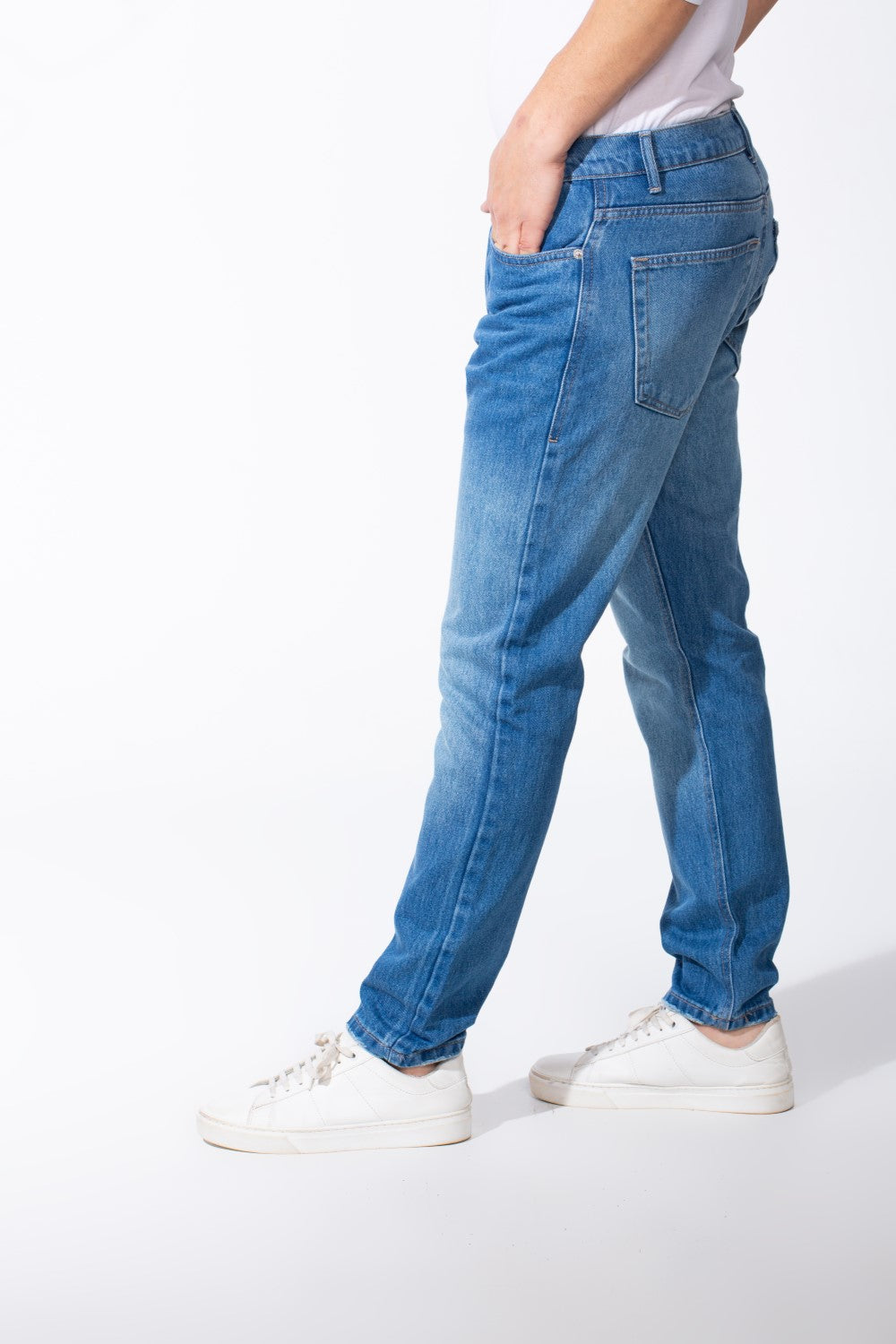 Men's Medium Wash Denim Jeans Five Pockets Practical Boyfriend Pants
