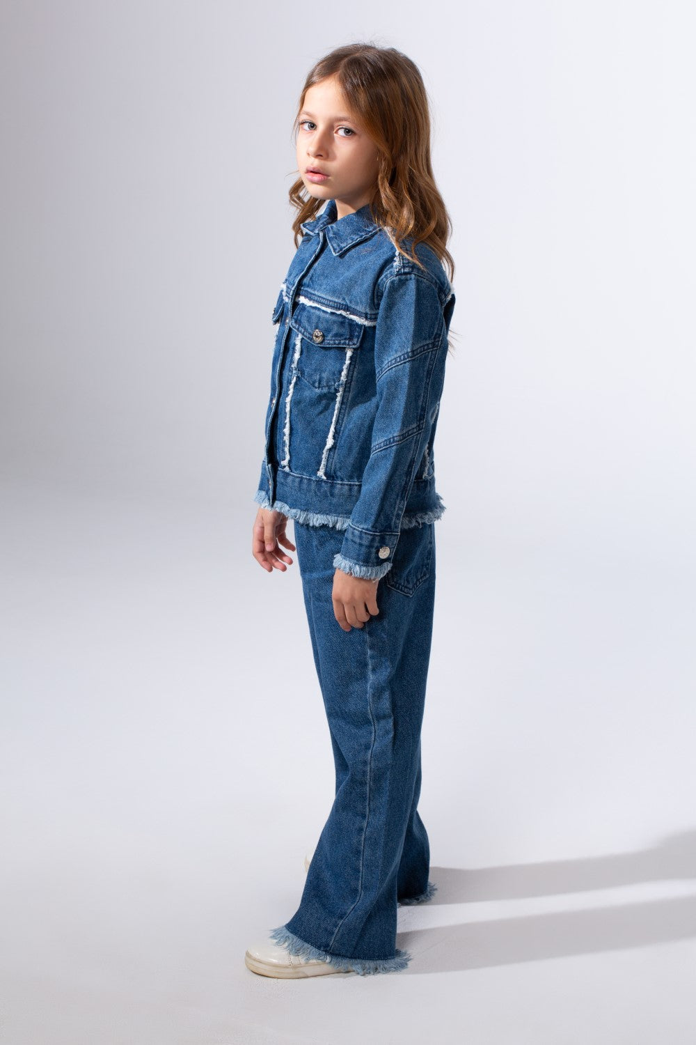 Girl's Two-Piece Denim Set With Unique Frayed White Trim Unfinish Look Classic Neck Button-Down Slim Fit Modern Outfit