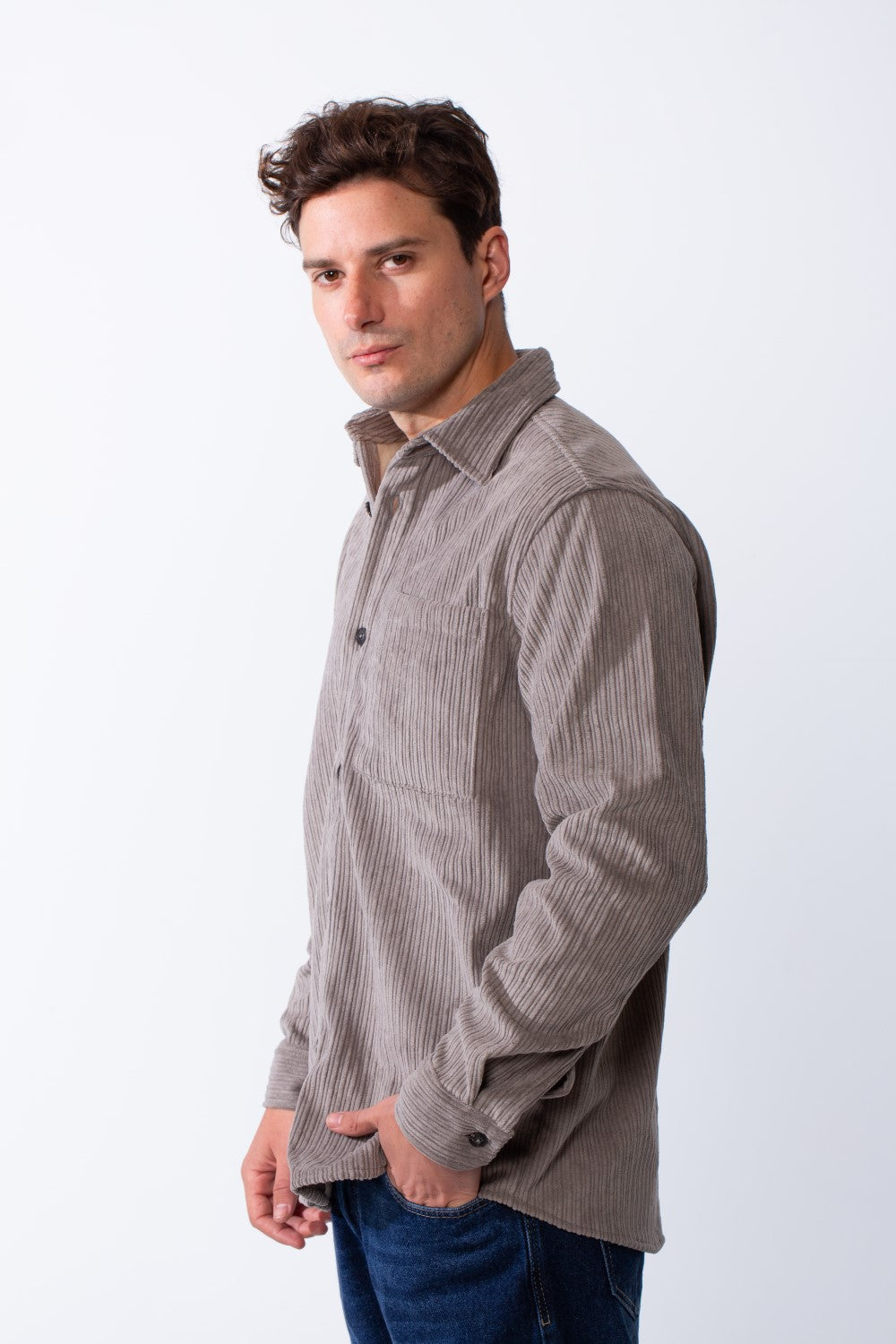 Men’s Classic Spread Collar Ribbed Texture Relaxed Button-Down Front Single Chest Pocket Regular Fit Velvet Shirt