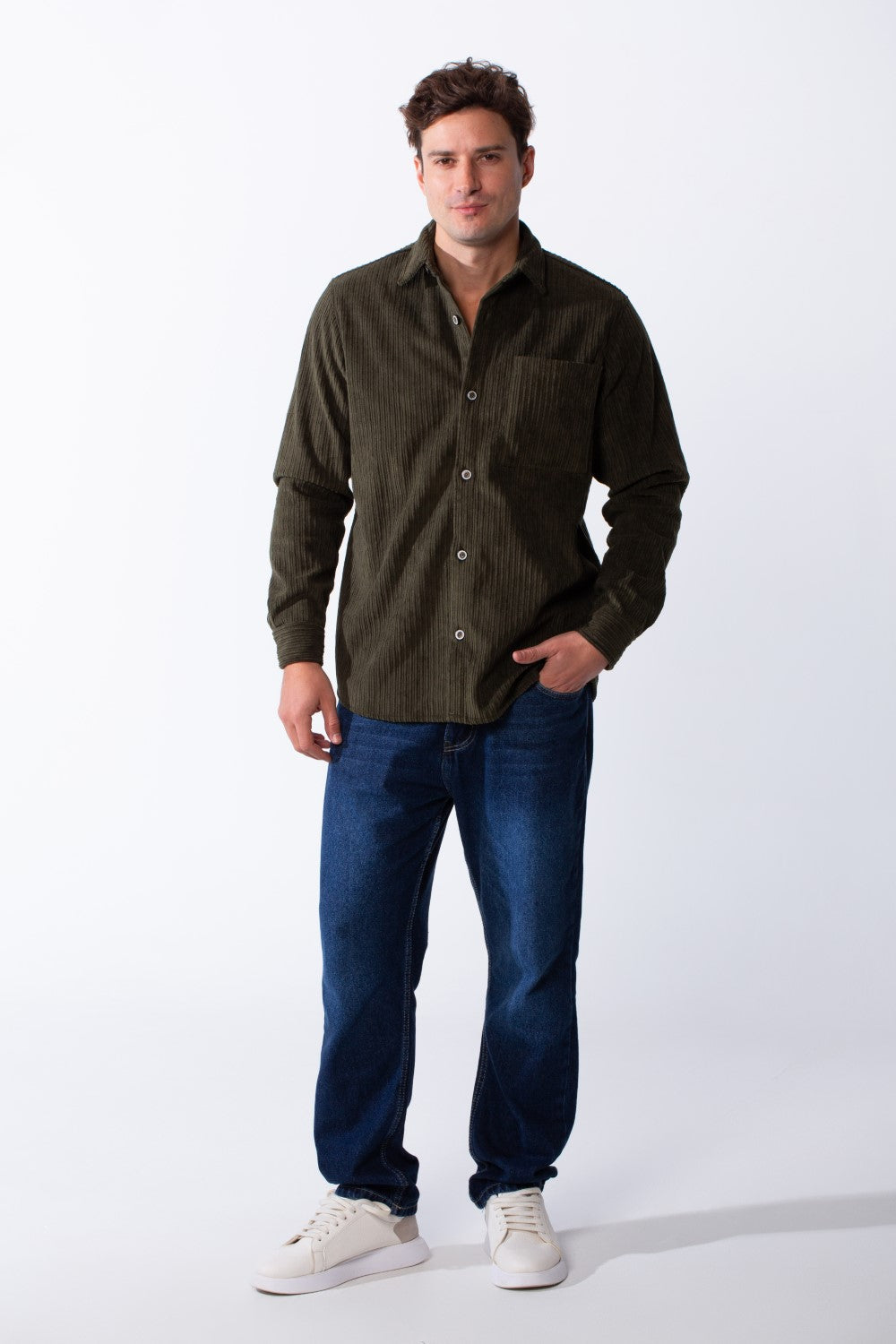 Men’s Classic Spread Collar Ribbed Texture Relaxed Button-Down Front Single Chest Pocket Regular Fit Velvet Shirt
