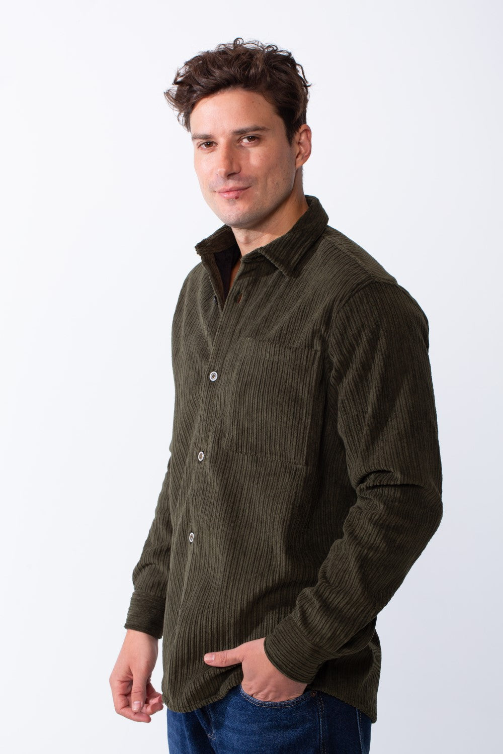 Men’s Classic Spread Collar Ribbed Texture Relaxed Button-Down Front Single Chest Pocket Regular Fit Velvet Shirt