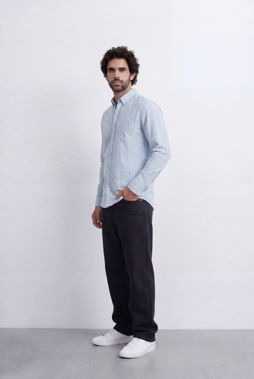 Men’s Tomato Store Slim Stripe Shirt Contrast Button Detail Vertical Line Pattern