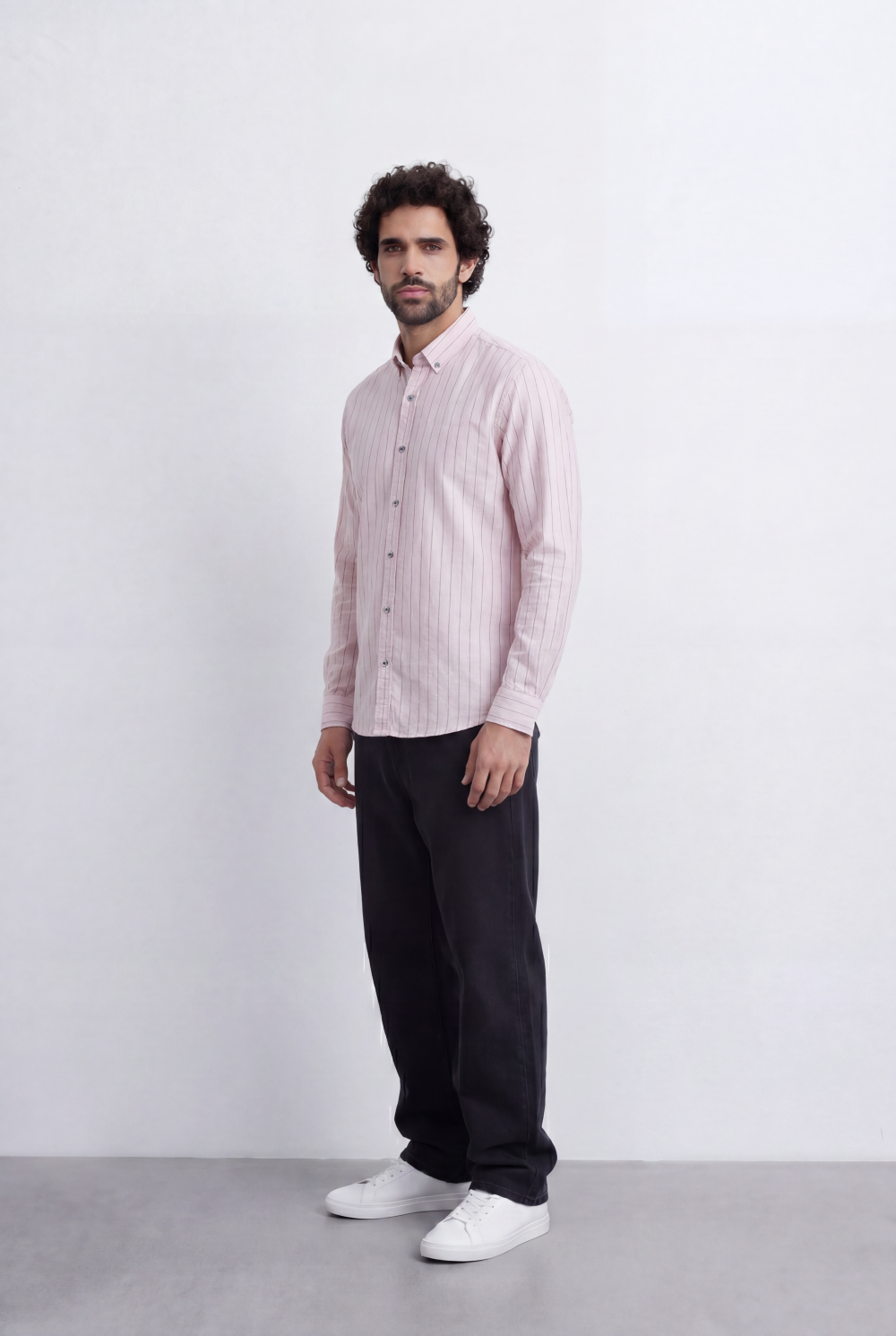 Men’s Tomato Store Slim Stripe Shirt Contrast Button Detail Vertical Line Pattern