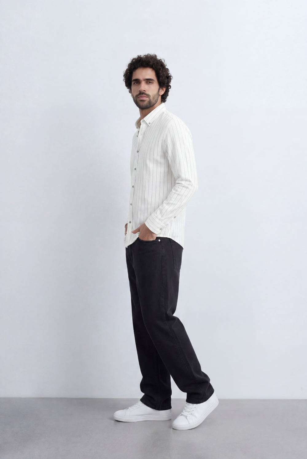 Men’s Tomato Store Slim Stripe Shirt Contrast Button Detail Vertical Line Pattern