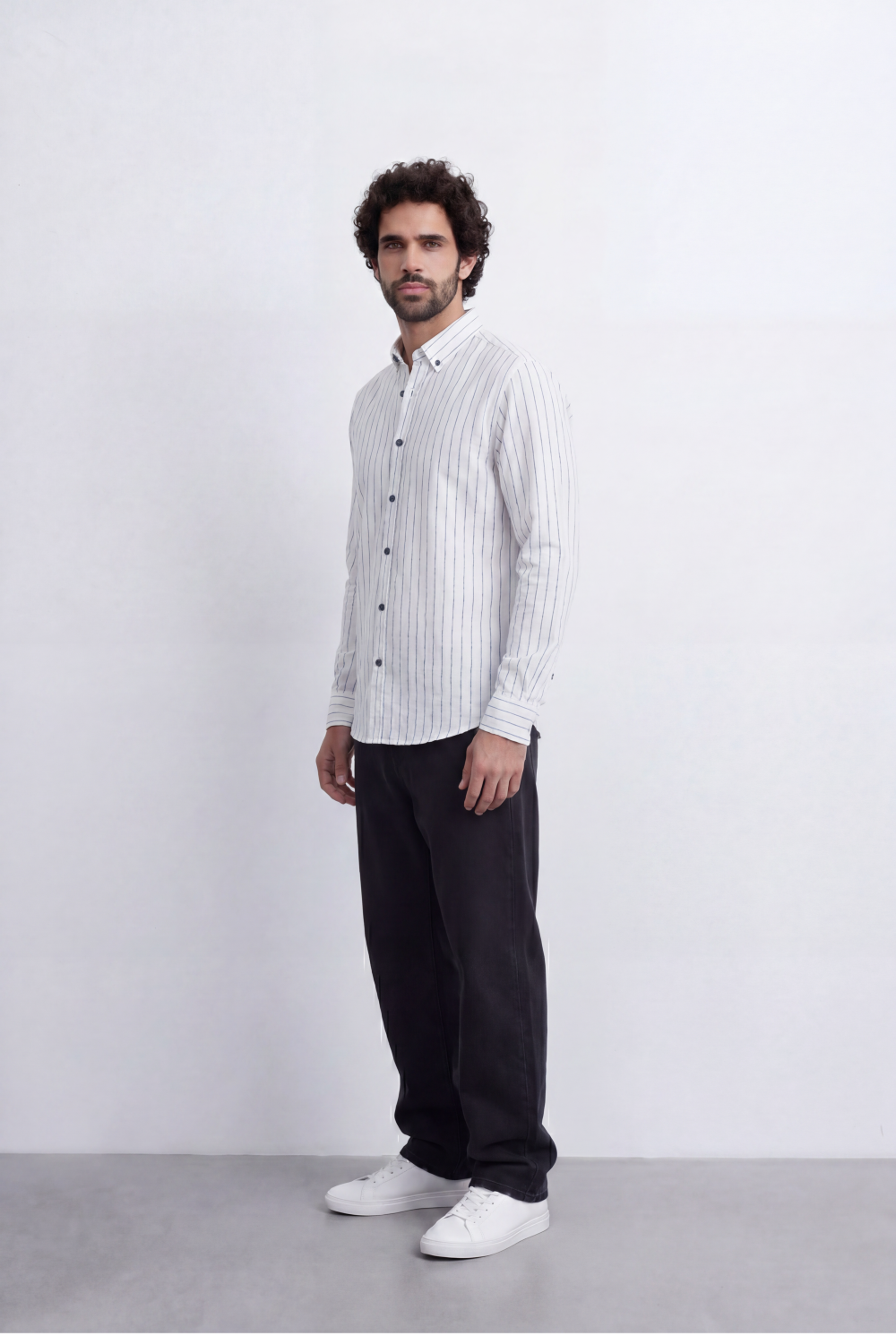 Men’s Tomato Store Refined Pinstripe Essential Crisp Linear Design Elevated Button Front