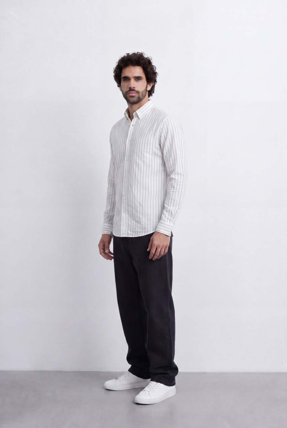 Men’s Tomato Store Refined Pinstripe Essential Crisp Linear Design Elevated Button Front