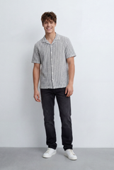Men’s Tomato Store Resort Shirt With Textured Vertical Stripes Short Sleves Regular Fit