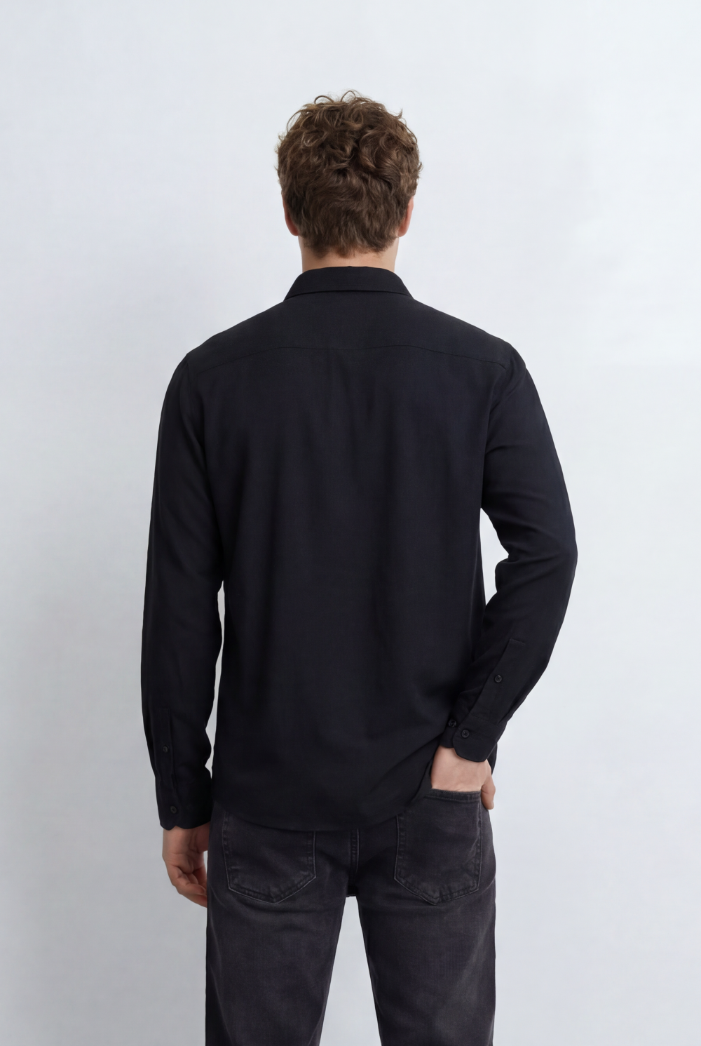 Men’s Regular Fit Shirt Button Down Collar Long Sleeves Tailored Crafted From Breathable Fabric