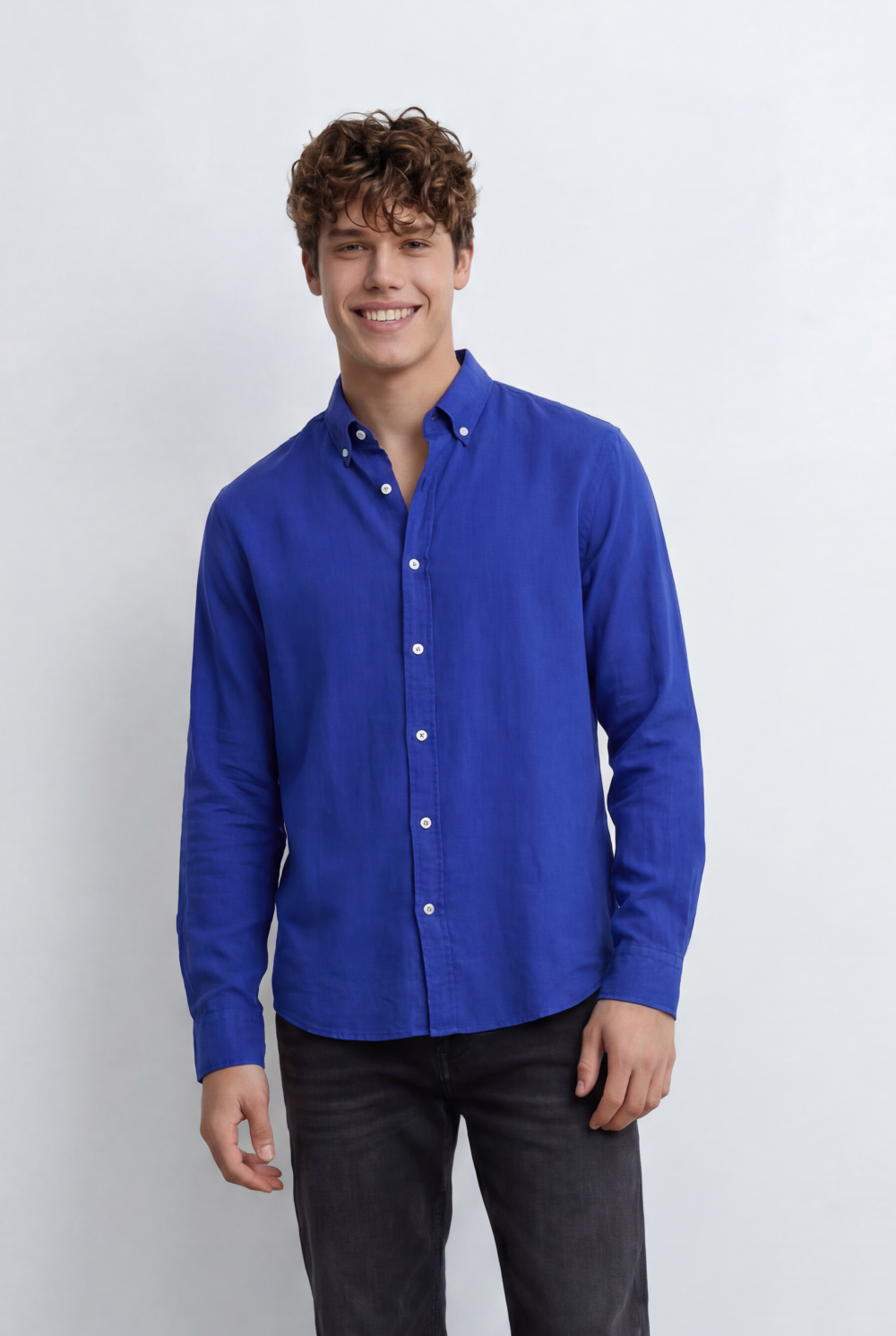 Men’s Regular Fit Shirt Button Down Collar Long Sleeves Tailored Crafted From Breathable Fabric