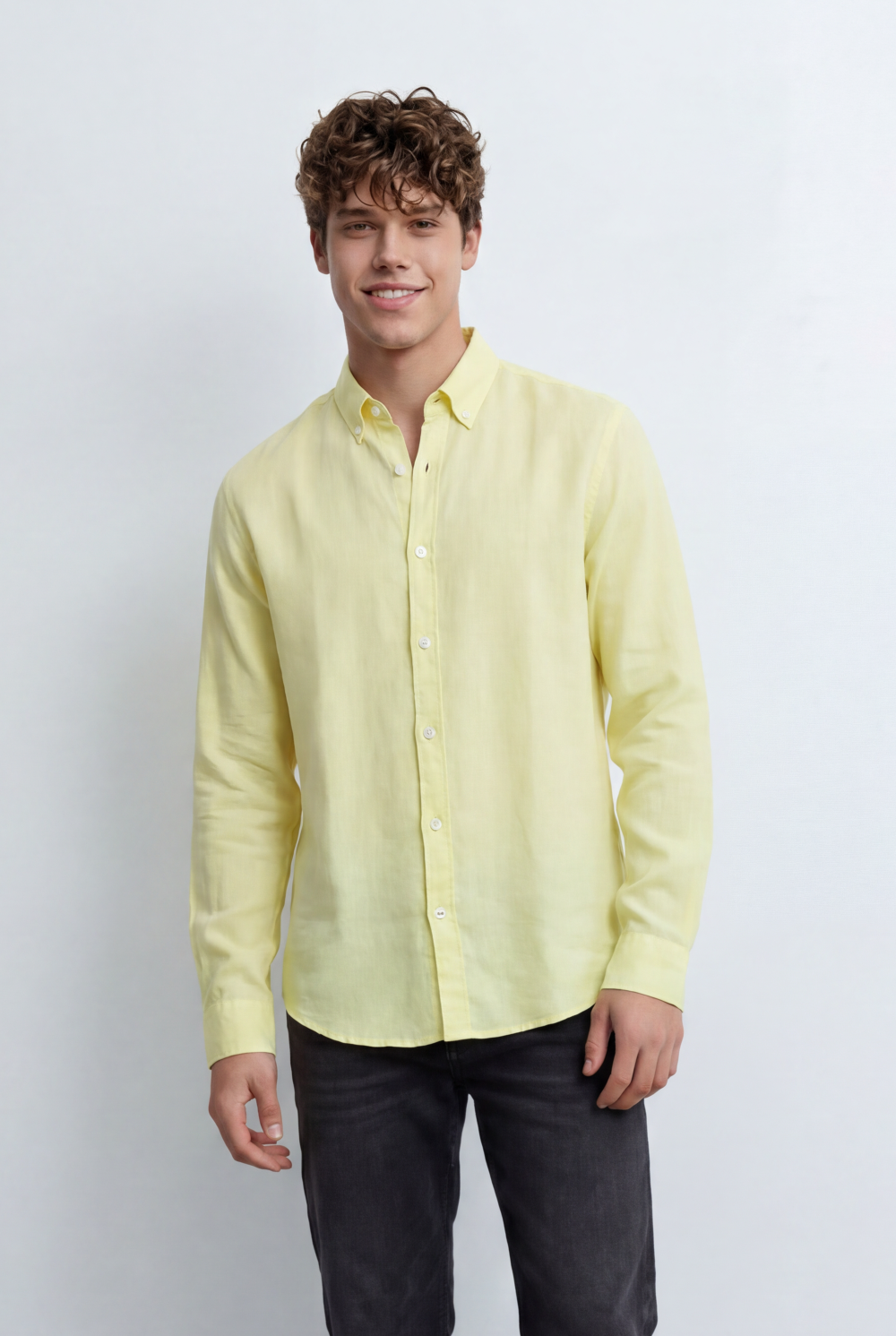 Men’s Regular Fit Shirt Button Down Collar Long Sleeves Tailored Crafted From Breathable Fabric