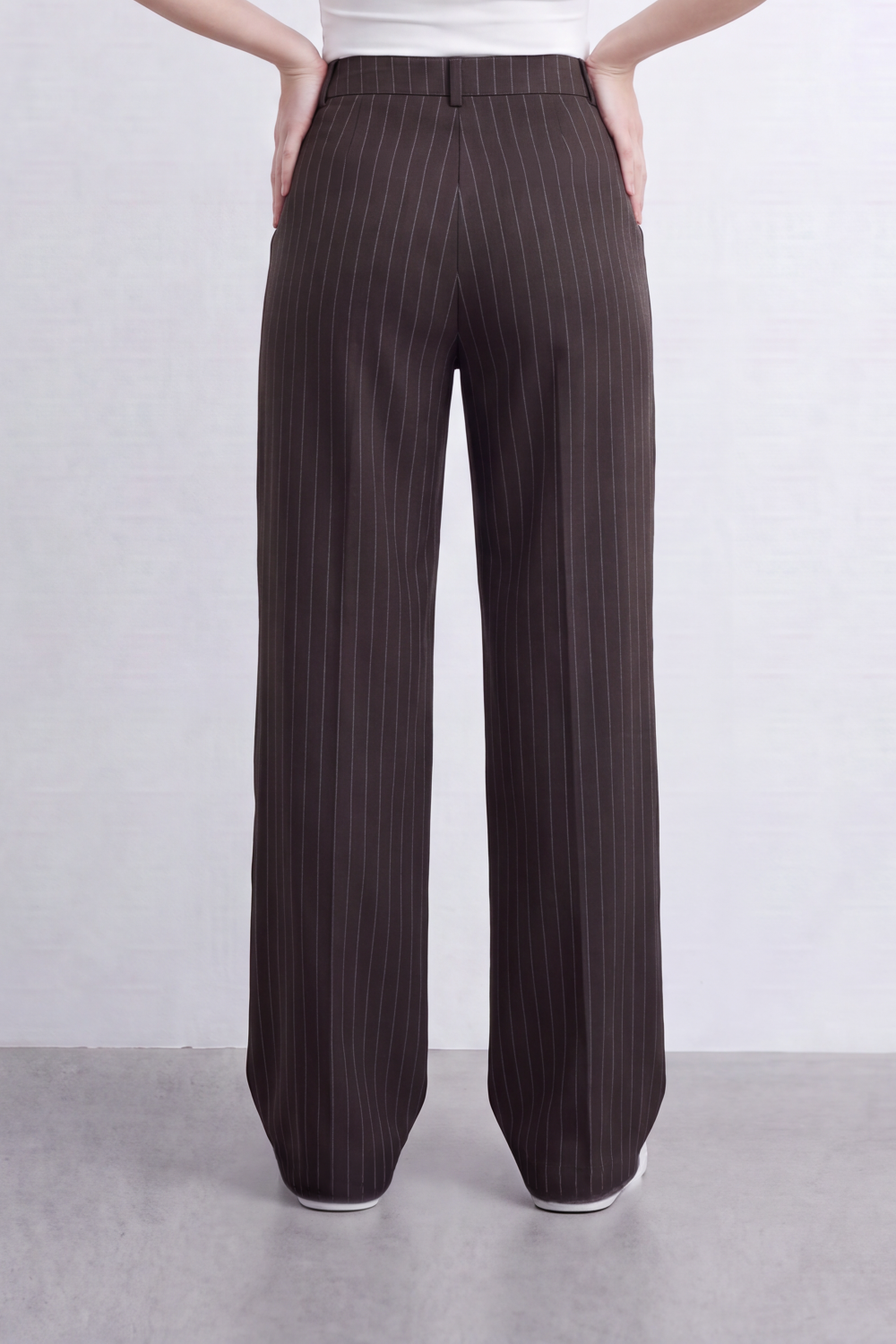 Women’s Tomato Store City Pinstripe Wide Pants Vertical Pinstripe Pattern Sharpens Smooth Tailored
