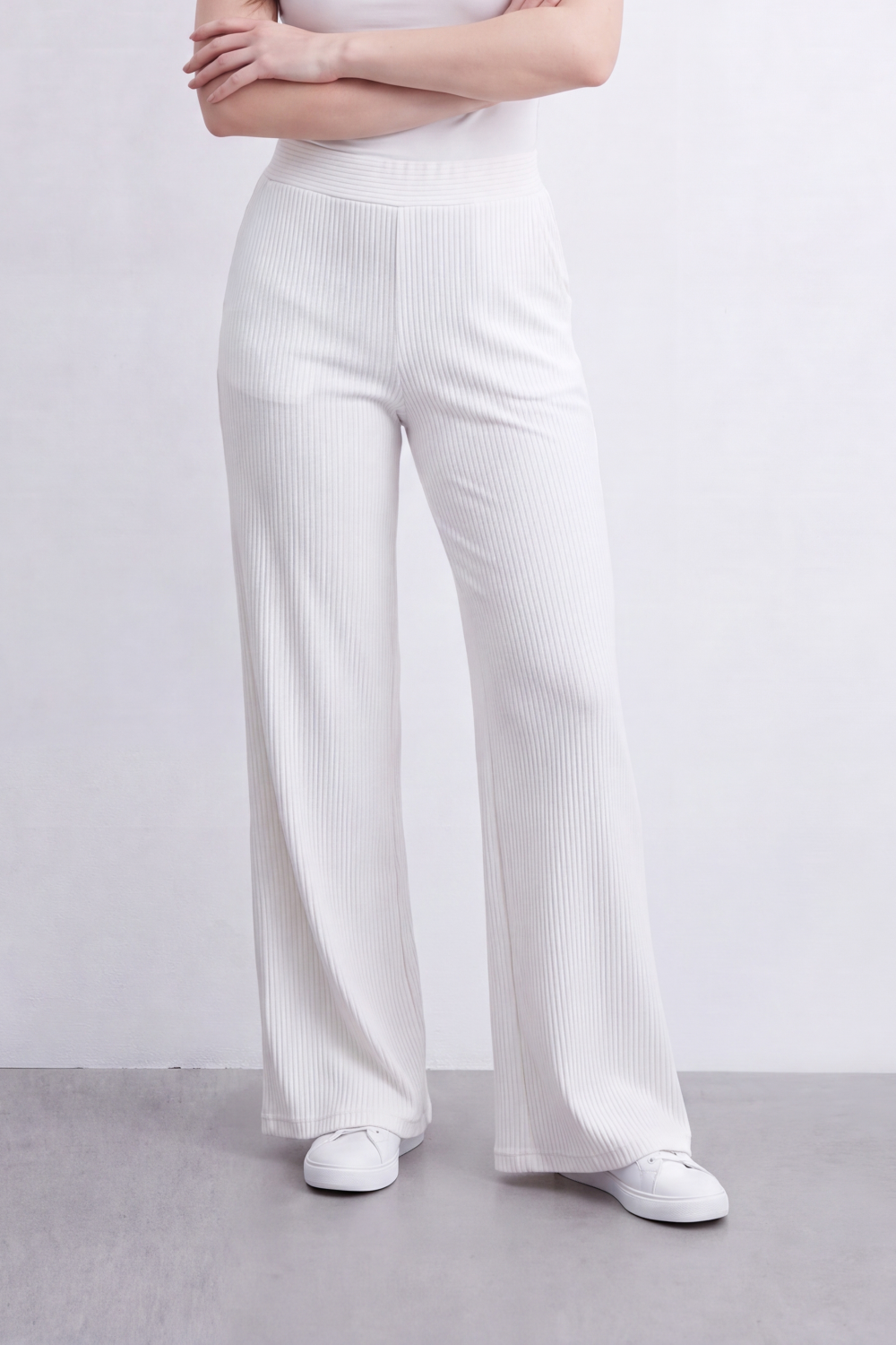 Women’s Tomato Store Rib Flow Pants Vertical Ribbed Texture Shapes A Soft Wide Leg Look Stretch Waist