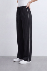 Women’s Tomato Store Stripe Ease Wide Pants Fine Pinstripe Pattern Over Smooth Tailored