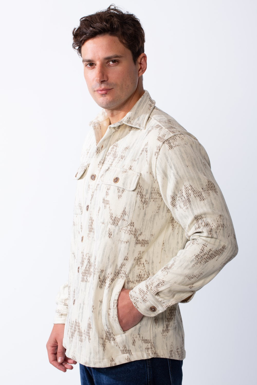 Men's Button Down Abstract Geometric Pattern With Dual Chest Flap Pockets Slim Fit Gabardine Casual Shirt