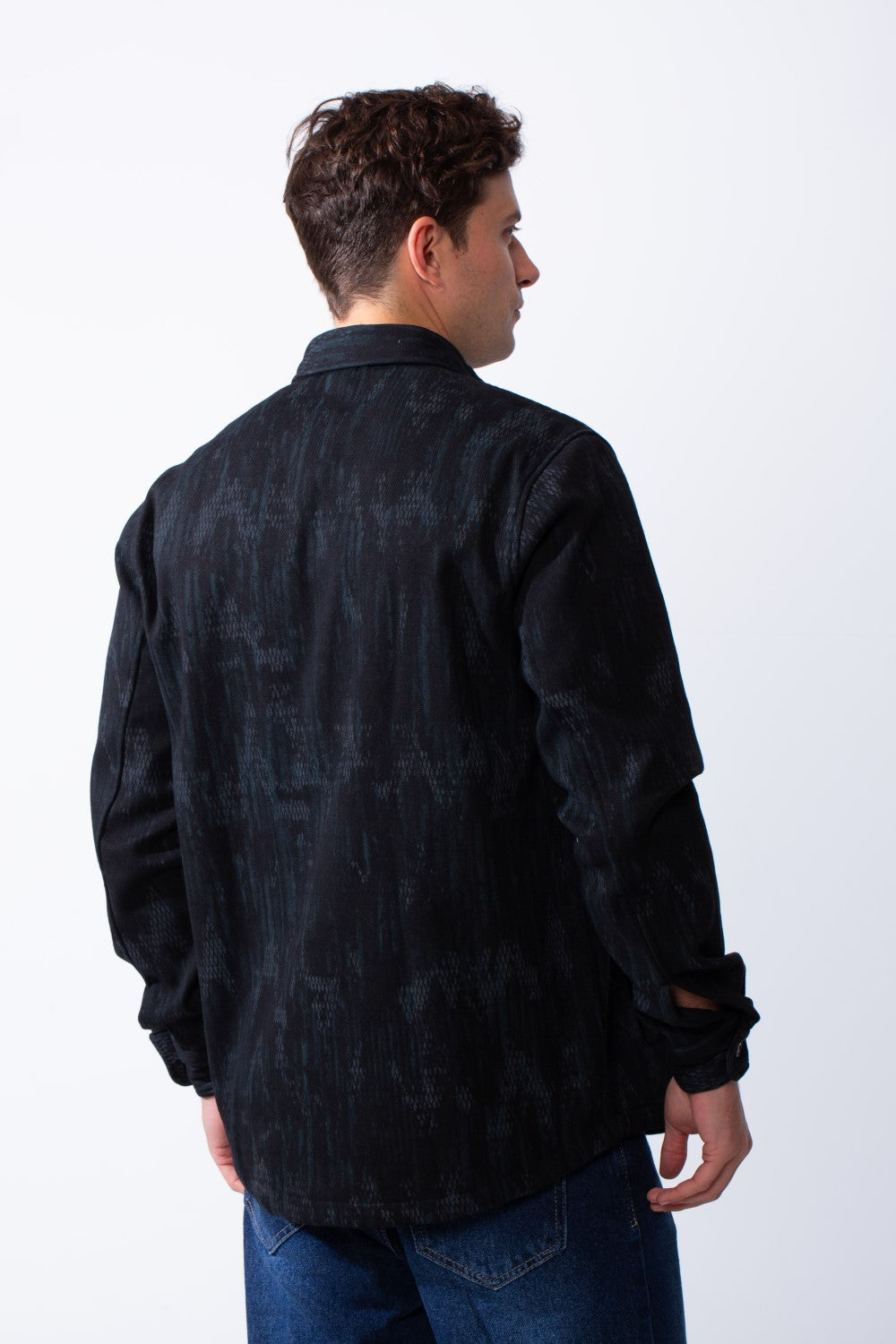 Men's Button Down Abstract Geometric Pattern With Dual Chest Flap Pockets Slim Fit Gabardine Casual Shirt