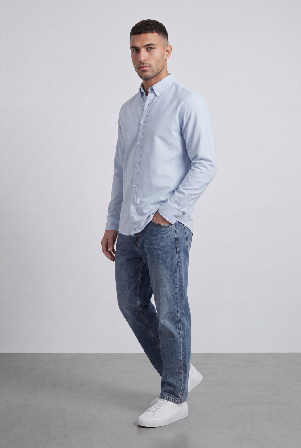 Men’s Tomato Store Clean Surface Oxford Shirt With Button Front Plain Weave Texture Smooth Compact Finish