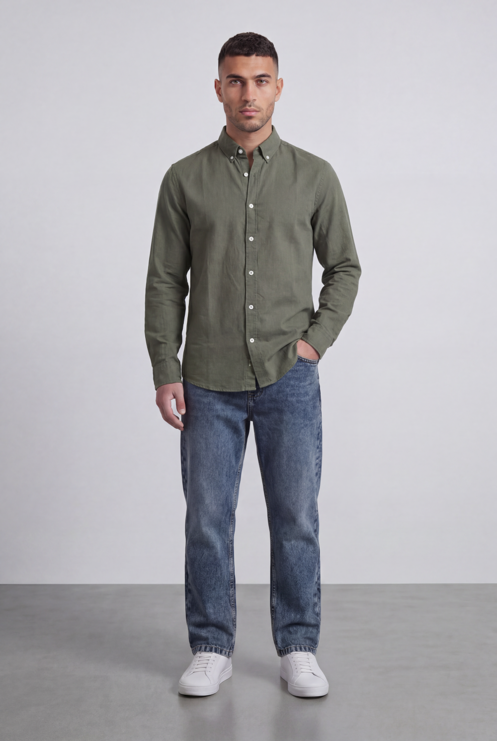 Men’s Tomato Store Clean Surface Oxford Shirt With Button Front Plain Weave Texture Smooth Compact Finish