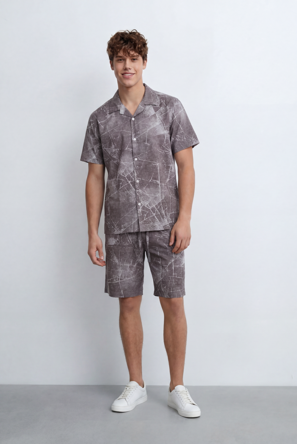Men’s Tomato Store Matching Set Featuring Abstract All Over Print Regular Fit Outfit