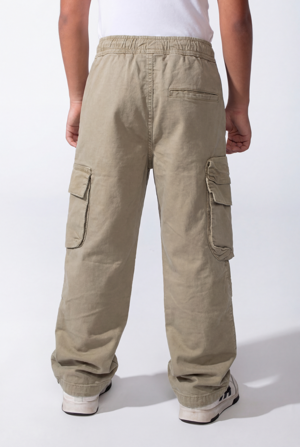 Boy's Wide-Leg Design Elastic Waist Side Cargo Pockets Hams Bungee Cords Versatile Urban Style Cargo Pants