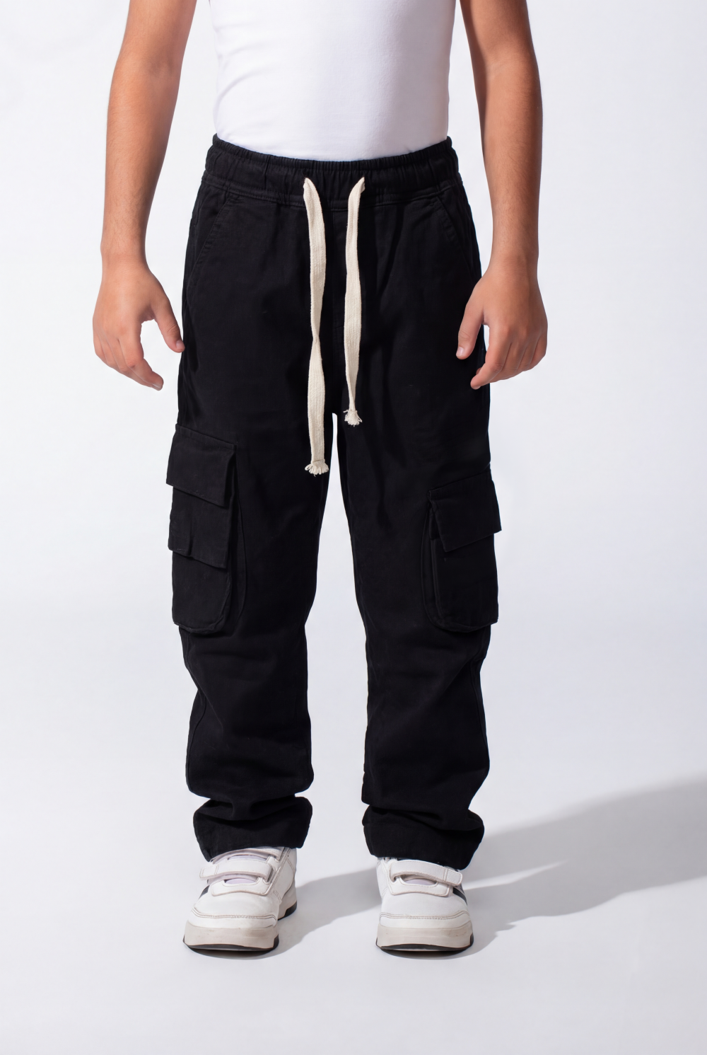 Boy's Wide-Leg Design Elastic Waist Side Cargo Pockets Hams Bungee Cords Versatile Urban Style Cargo Pants