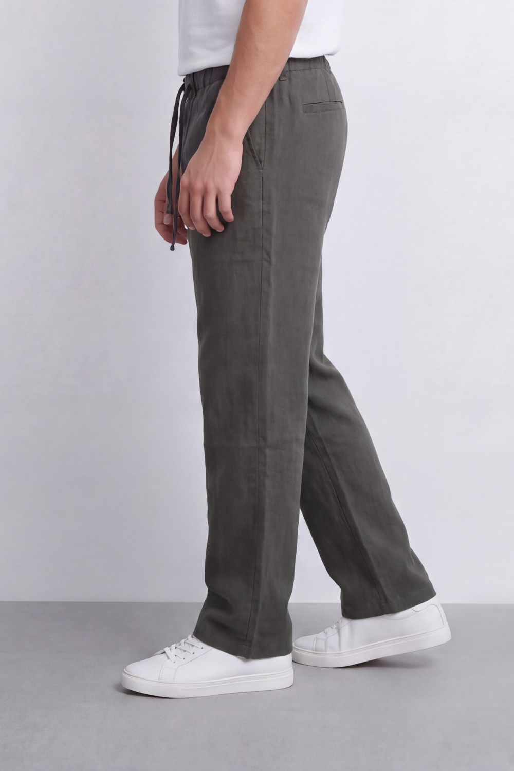 Men's Tomato Store Linen Blend Pants Buttoned Elastic Waist Drawstring Detail Wide Leg