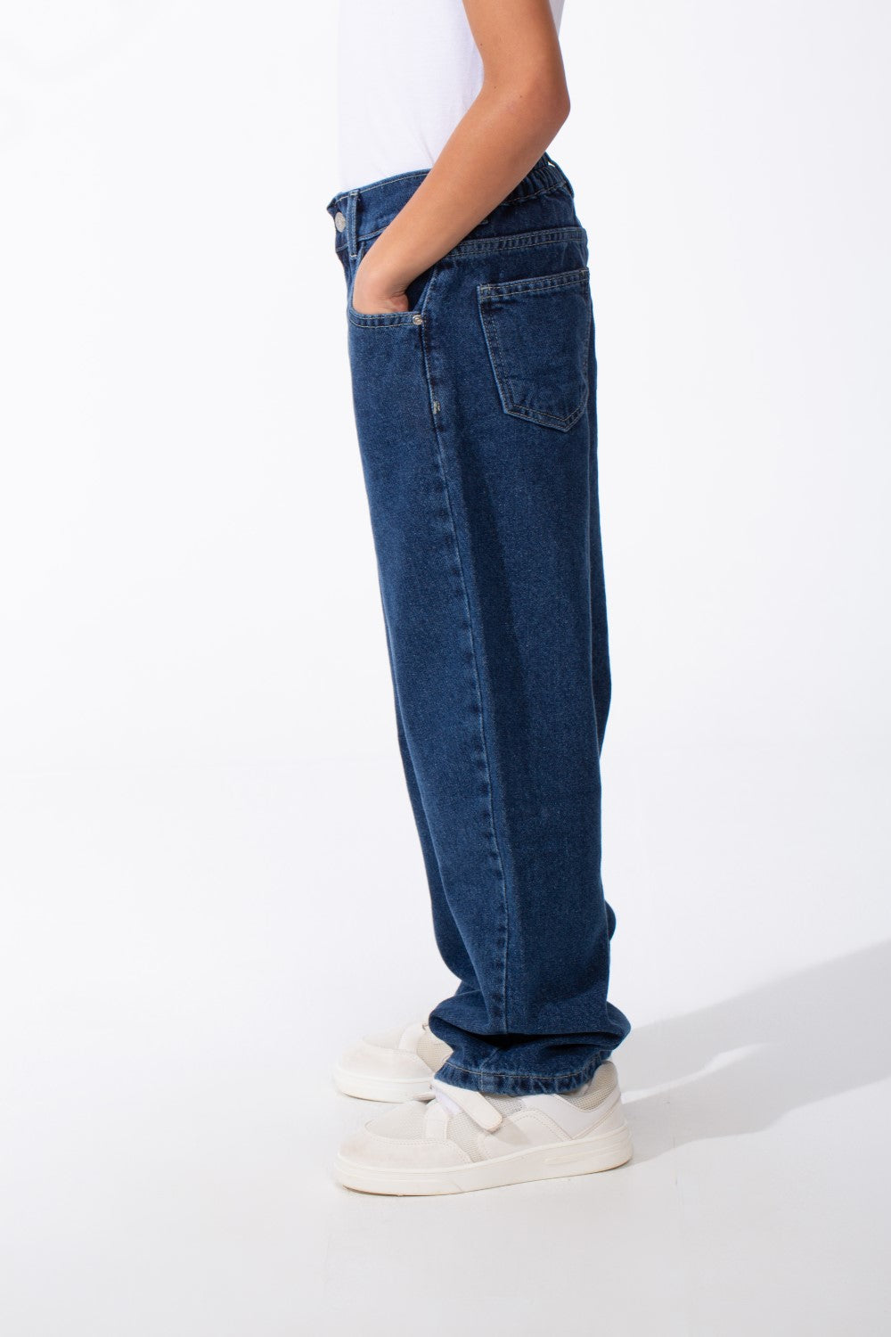 Boy's Classic Boyfriend Design Secure Button Zipper Fly Closure Traditional Five-pocket Layout Relaxed Fit Suitable For Casual Occasion Jains Pants