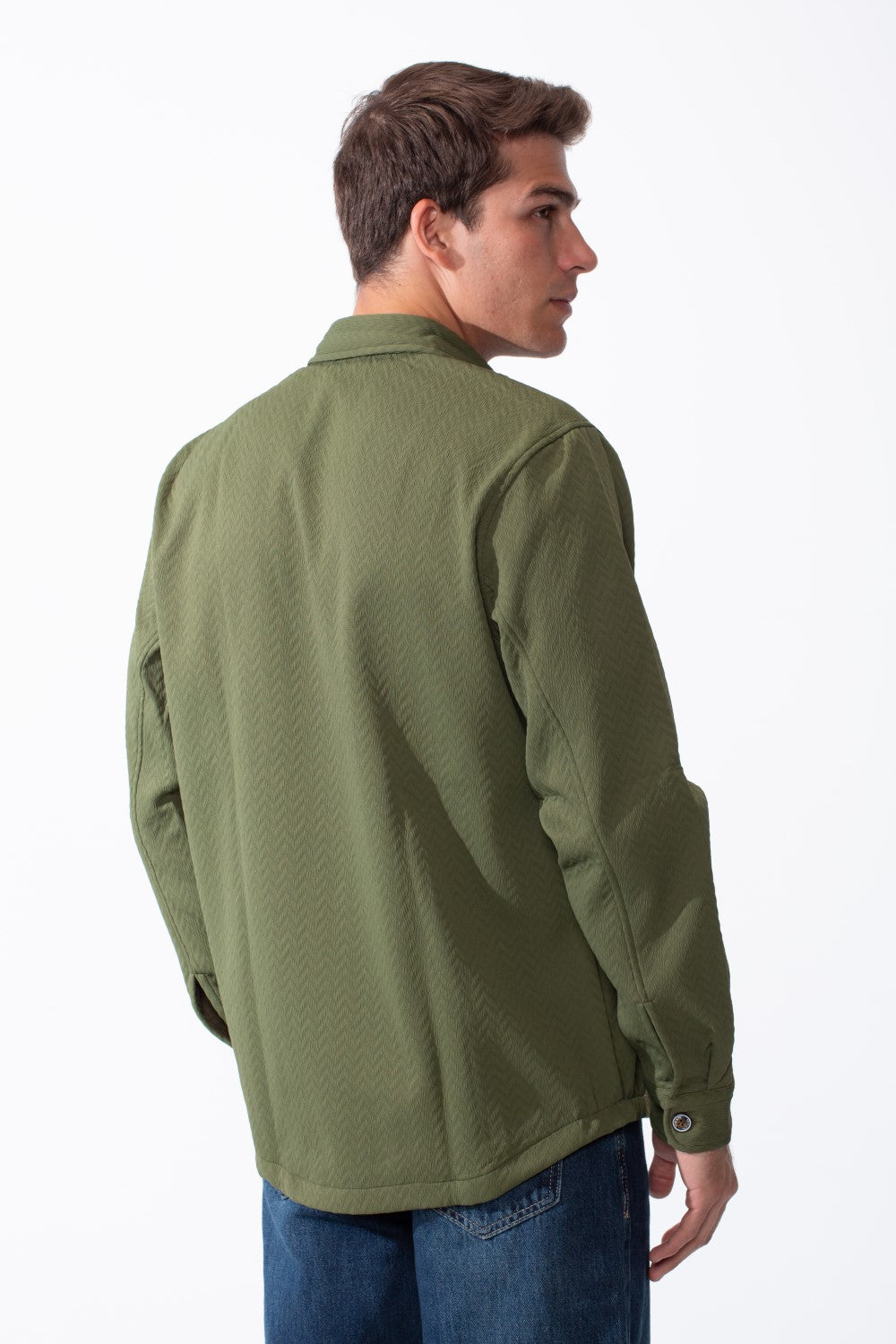 Men's Classic Collar Functional Dual Chest Pockets Tailored Long Sleeves Buttoned Cuffs Textured Patterned Fabric Regular Fit Shirt