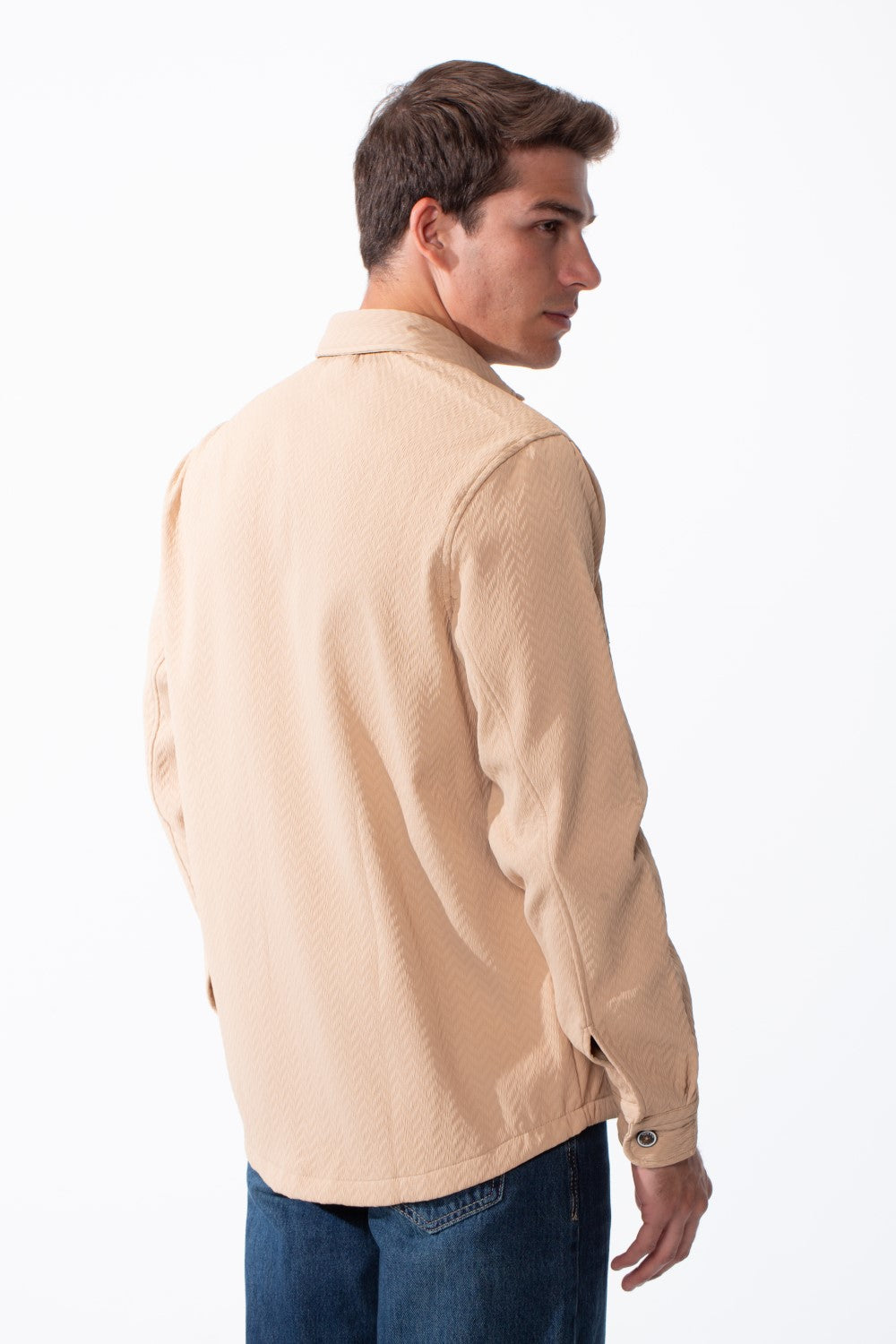 Men's Classic Collar Functional Dual Chest Pockets Tailored Long Sleeves Buttoned Cuffs Textured Patterned Fabric Regular Fit Shirt