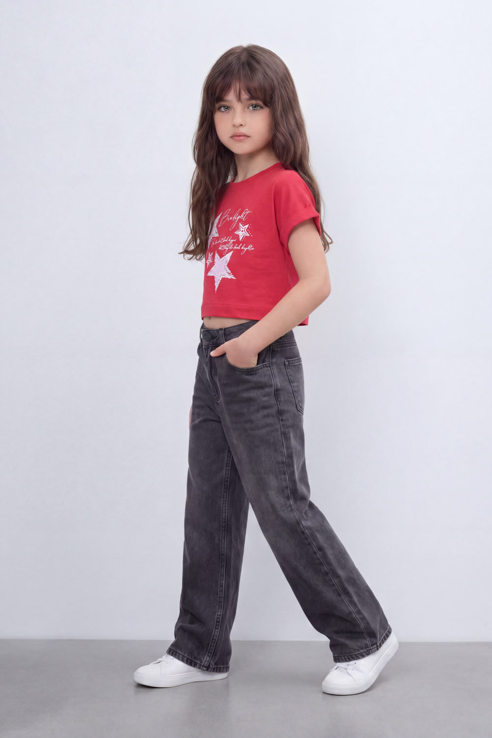 Girl's Tomato Store Bright Star Cropped T-Shirt Front Brush Star Graphic Mixed With Handwritten Script Quote Plain Slim Fit
