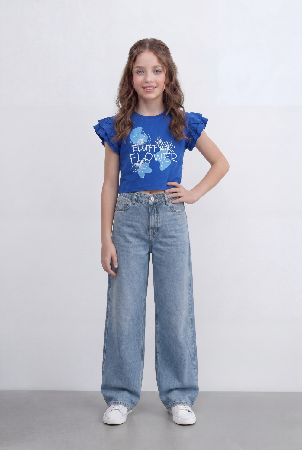 Girls Tomato Store Graphic Crop Top With Ruffle Sleeves Floral Front Print T-Shirt