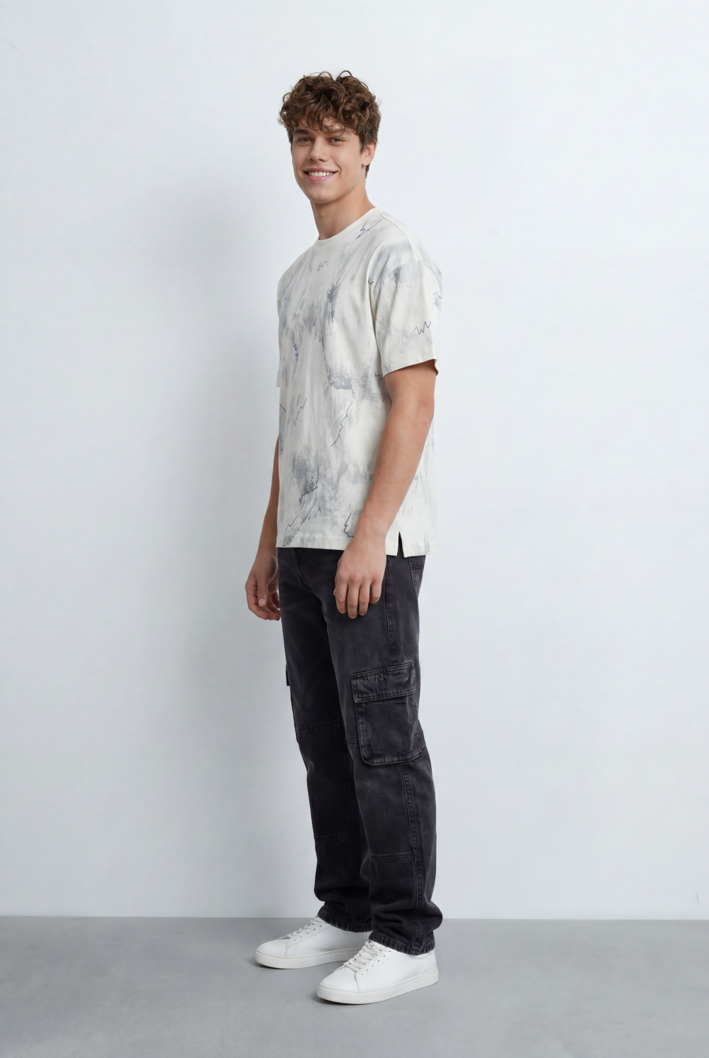 Men’s Tomato Store Graphic T-Shirt Cloud Wash Finish Abstract Line Print Details