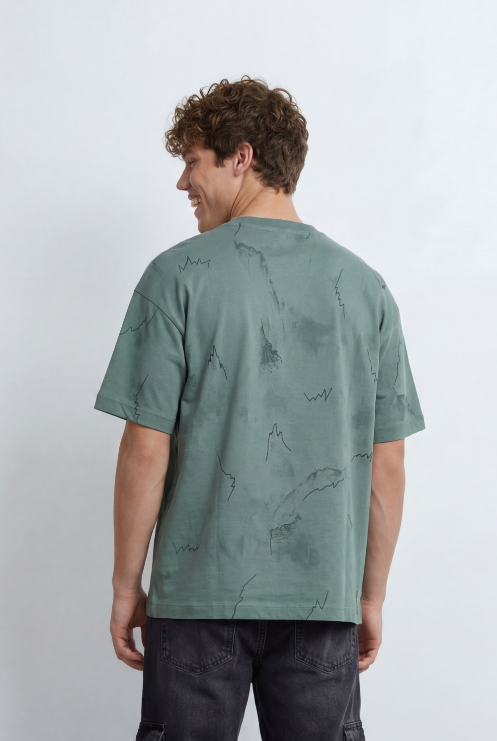 Men’s Tomato Store Graphic T-Shirt Cloud Wash Finish Abstract Line Print Details